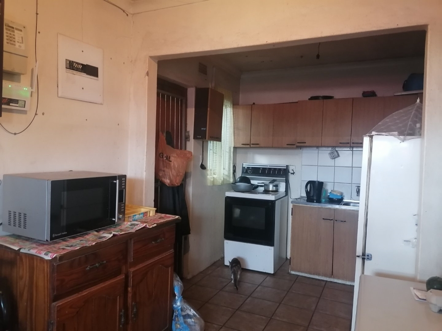 5 Bedroom Property for Sale in Delft South Western Cape